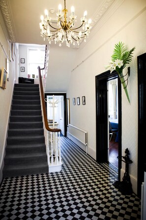Interior - The Claremont (Hove)