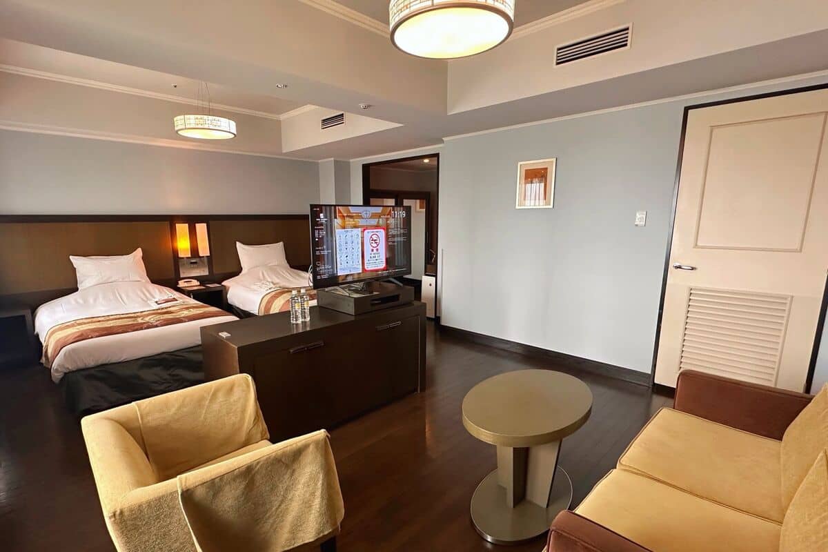 Deluxe-Zweibettzimmer, Nichtraucher (40sqm) | Schreibtisch, Verdunkelungsvorhänge, schallisolierte Zimmer