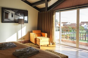 Ropa de cama hipoalergénica y minibar 