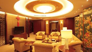 Single Room in Main Building-Single Bed  | Living room | LCD TV