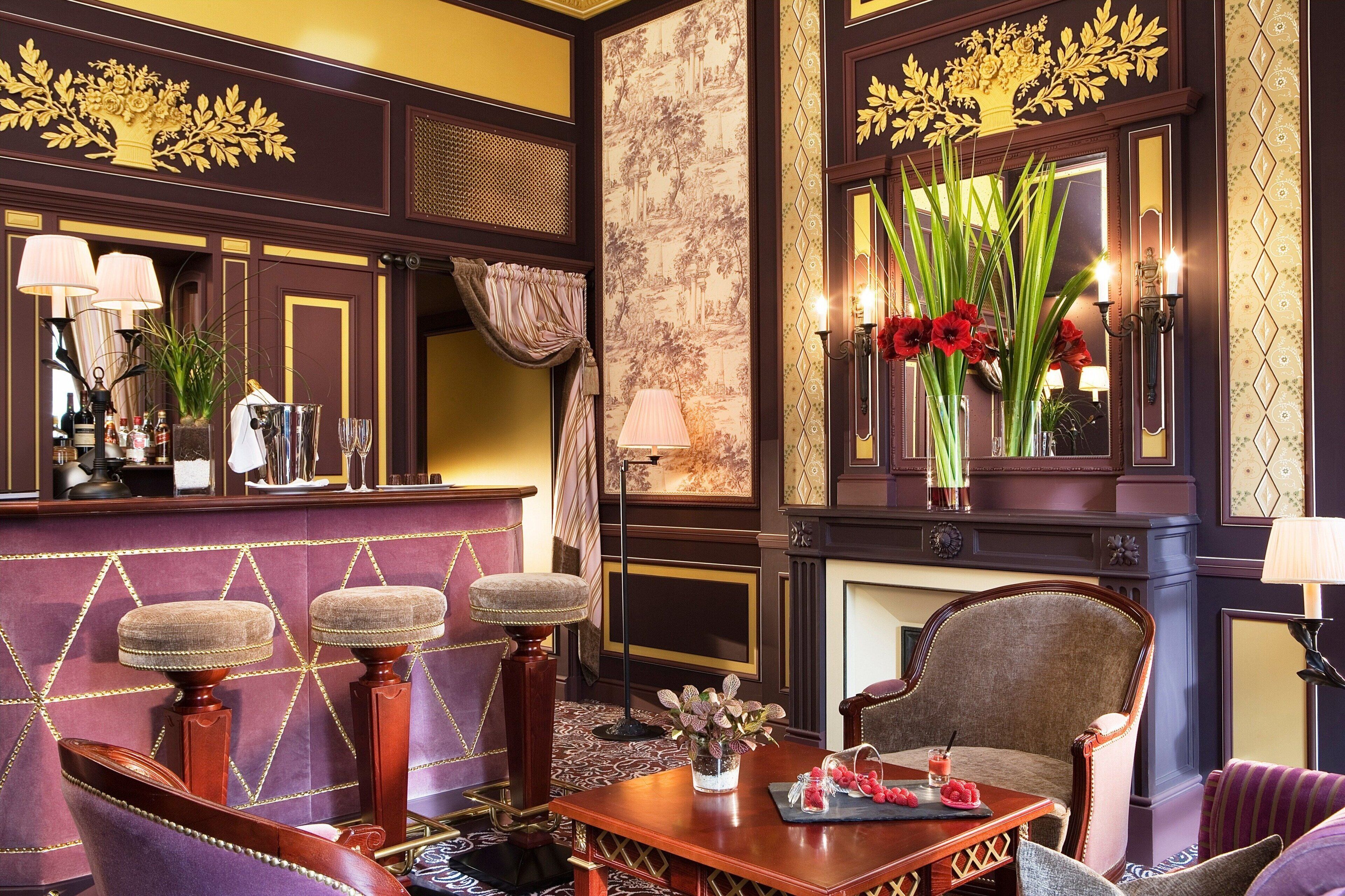 suite (wine bar) | egyptian cotton sheets, premium bedding, pillow-top beds, minibar