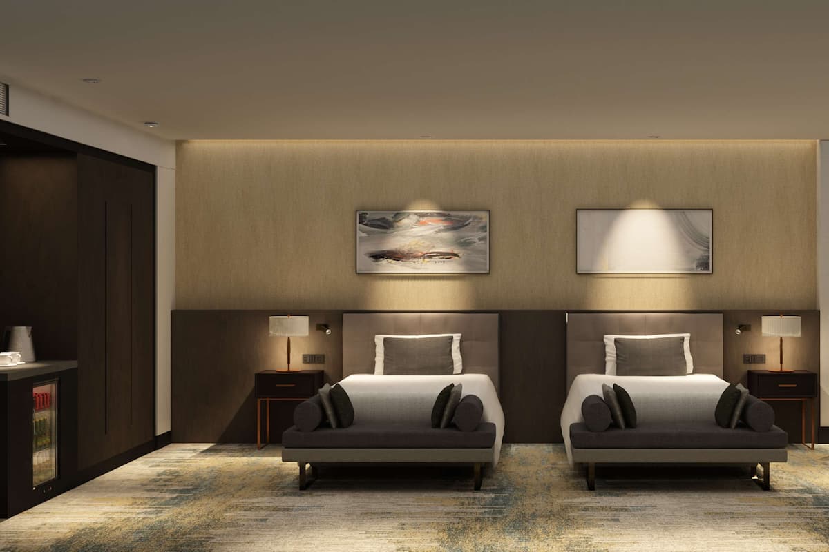 Premium bedding, minibar, in-room safe, desk