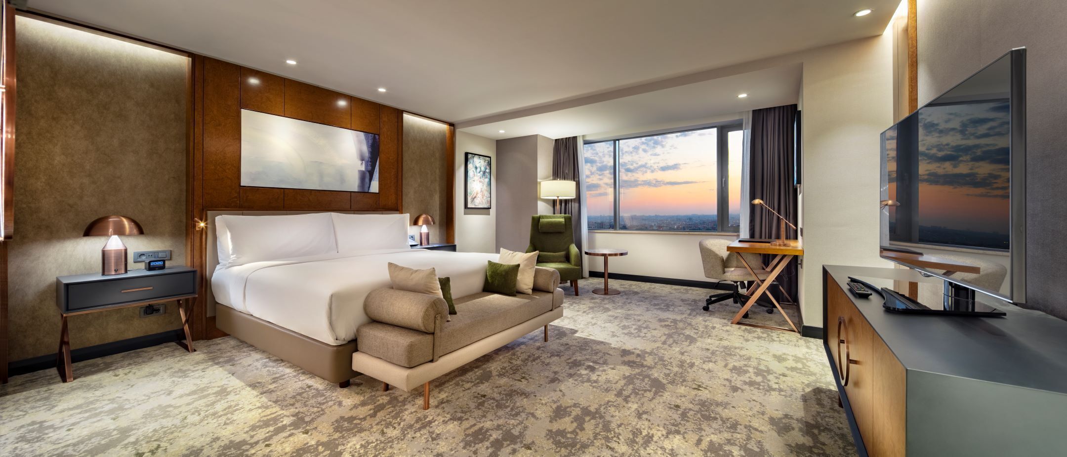 Premium bedding, minibar, in-room safe, desk