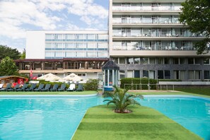 Indoor pool, outdoor pool, sun loungers