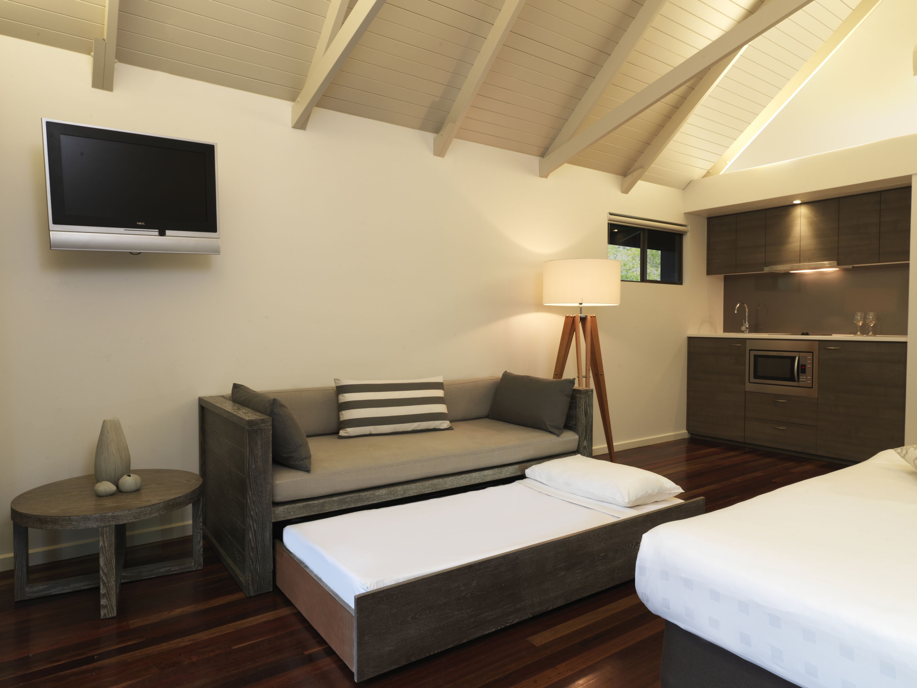 bungalow | extra beds