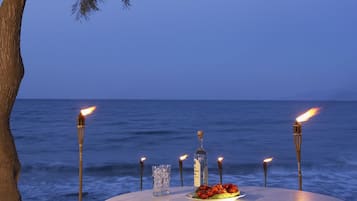 Vista para praia/oceano