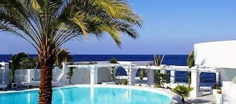 Thalassa Seaside Resort & Suites