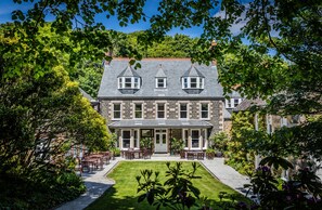 Front of property - Stocks Hotel (Sark)