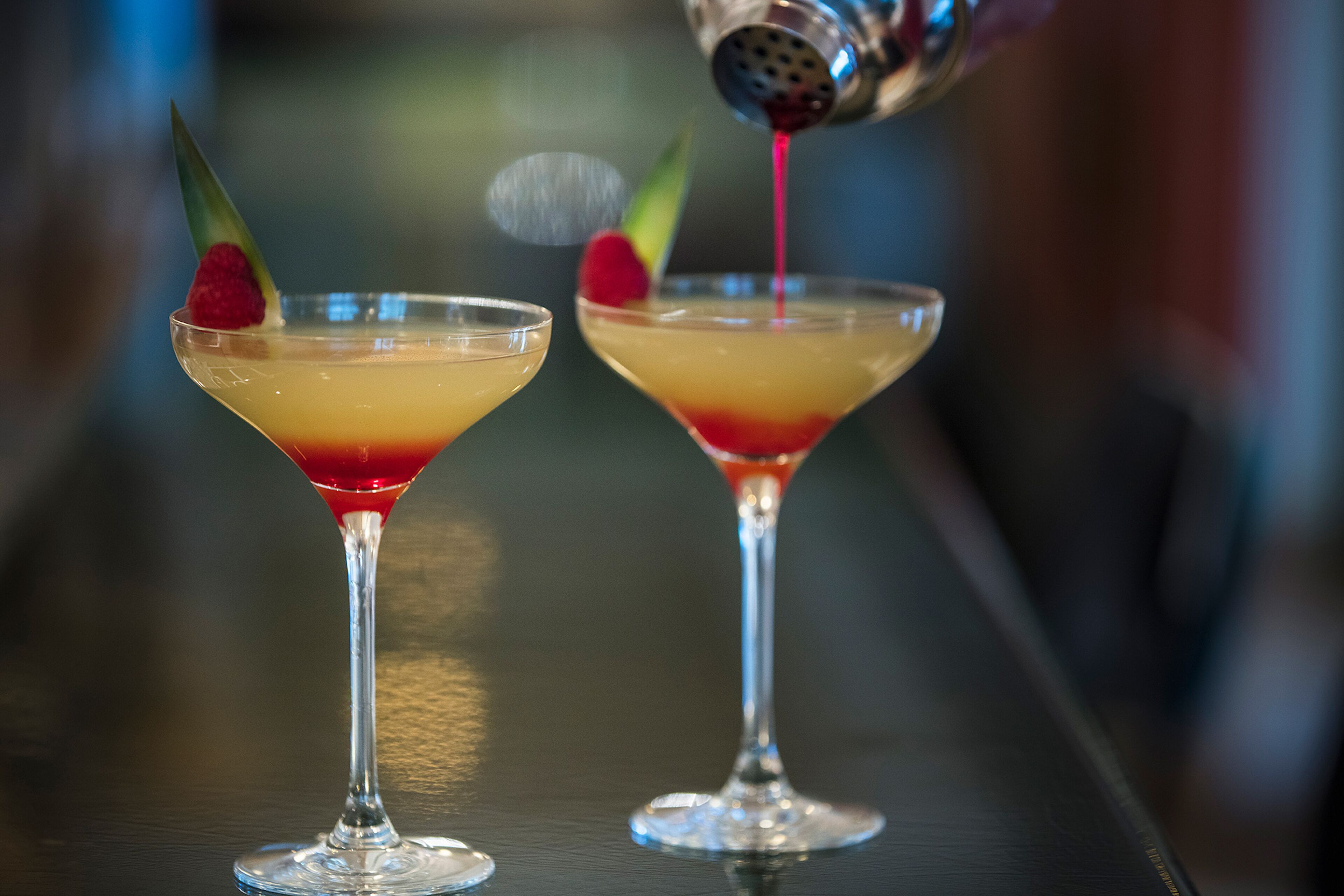 breakfast, lunch, dinner served; sea views