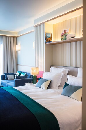 Suite junior (hammam) | Ropa de cama de alta calidad, edredón y minibar 