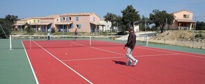 Tennis court