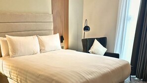 Executive Double Room | In-room safe, desk, iron/ironing board, free WiFi - Pillo Hotel & Leisure Club (Ashbourne)