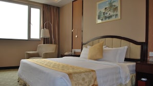 Business Room | In-room safe, desk, blackout drapes, iron/ironing board - Sunway Hotel (Shenzhen)