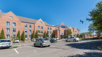 Pemandangan dari bilik