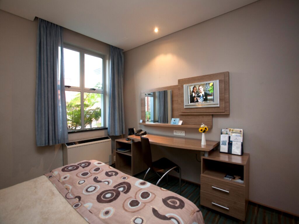 In-room safe, desk, free WiFi, bed sheets