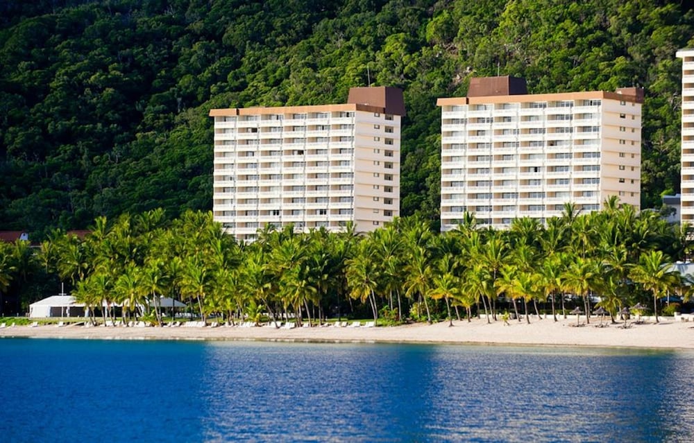 Whitsunday Apartments Hamilton Island by null