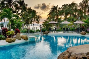 Outdoor pool, pool umbrellas, sun loungers
