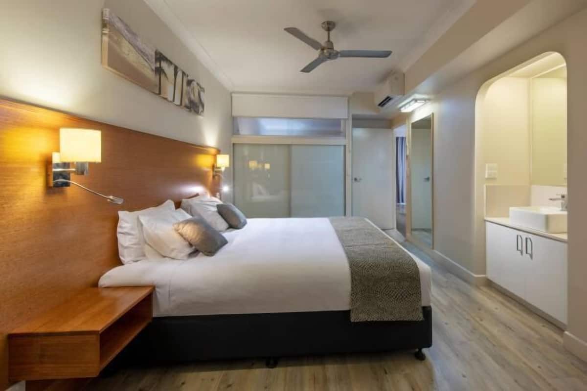 1 Schlafzimmer, Bügeleisen/Bügelbrett, kostenlose Babybetten