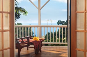 Darrell Hill Cottage | Terrace/patio