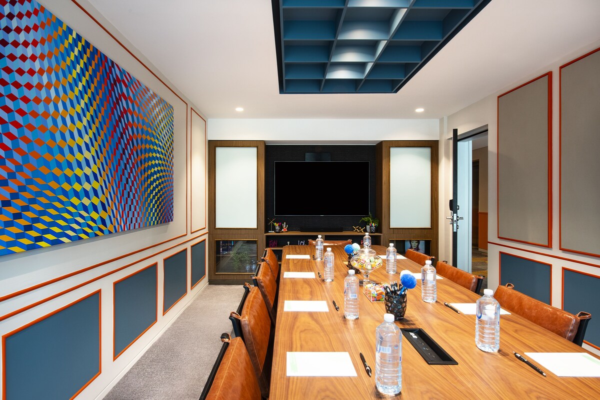 Ovolo Brisbane Fortitude Valley, a Wyndham Hotel