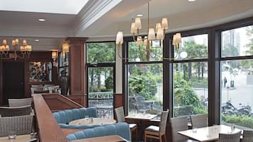 Breakfast, lunch, dinner served; beach views