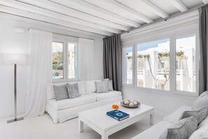 Maisonette House, Sea View