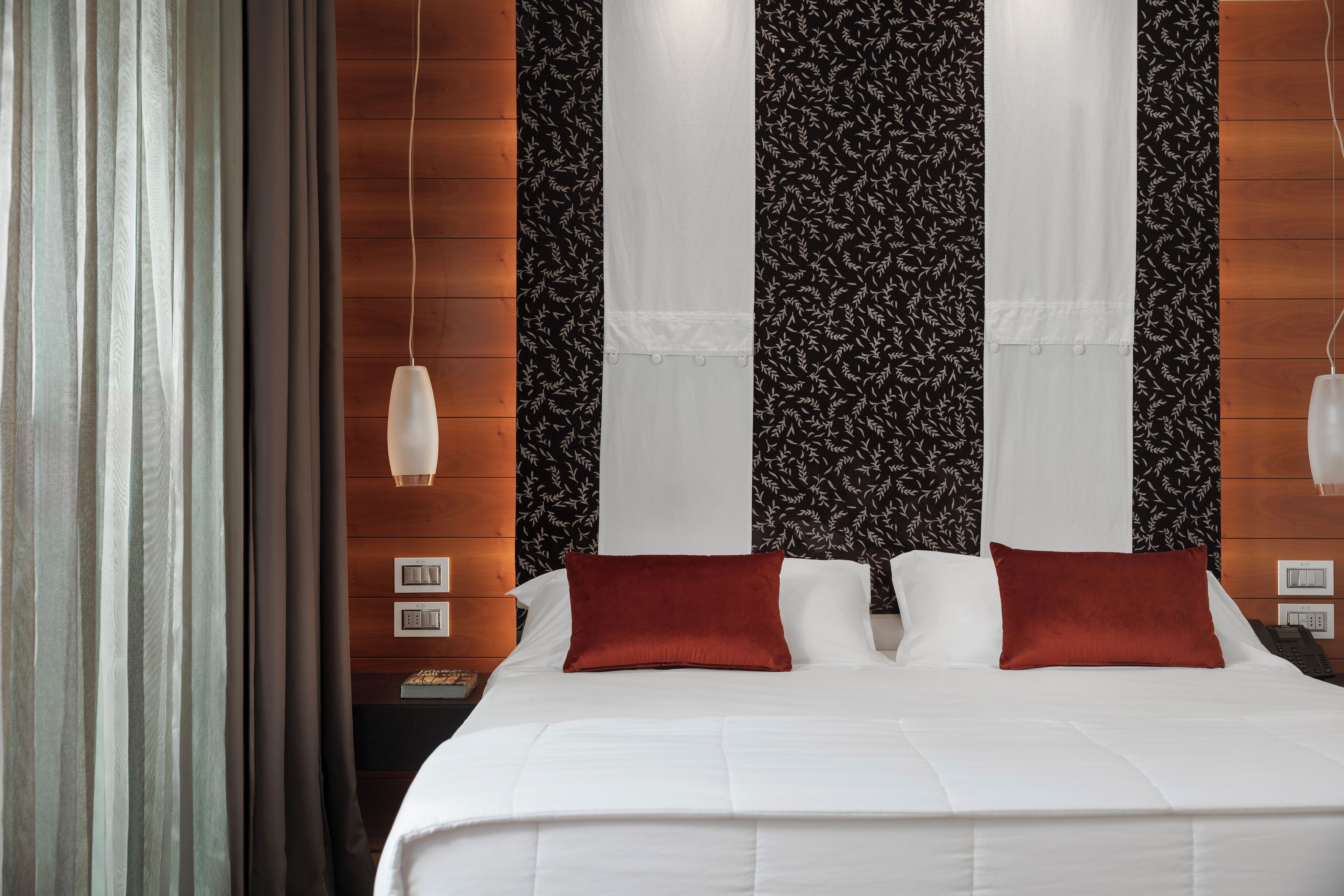 Literie de qualité supérieure, minibar, coffres-forts dans les chambres