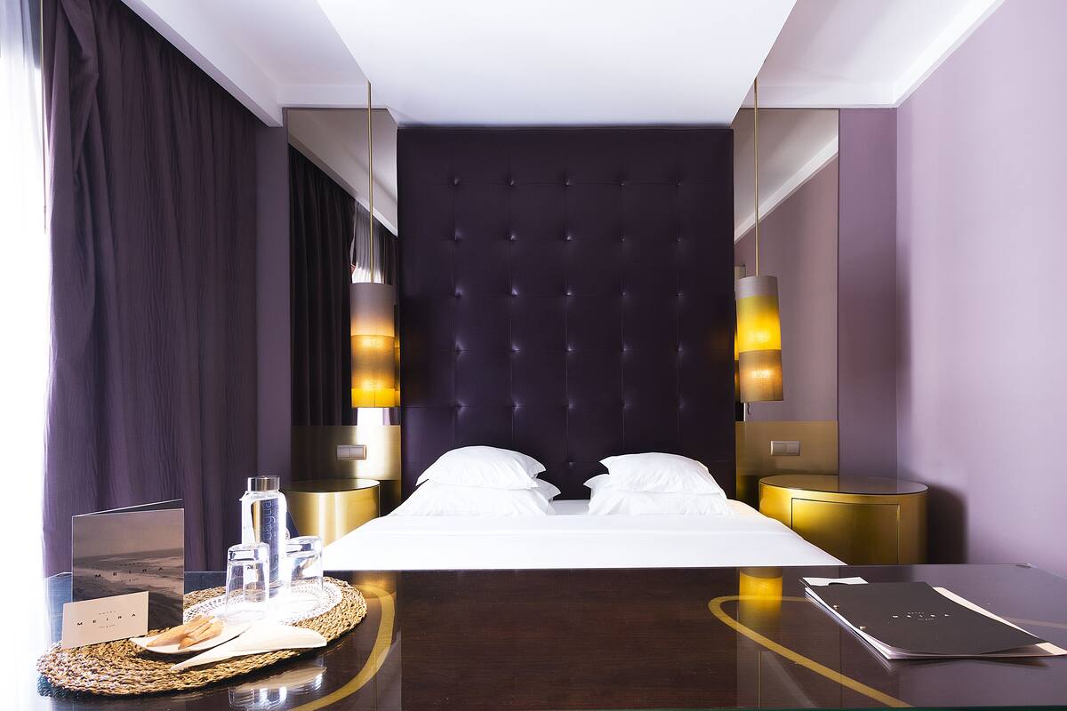 Minibar, in-room safe, desk, blackout curtains