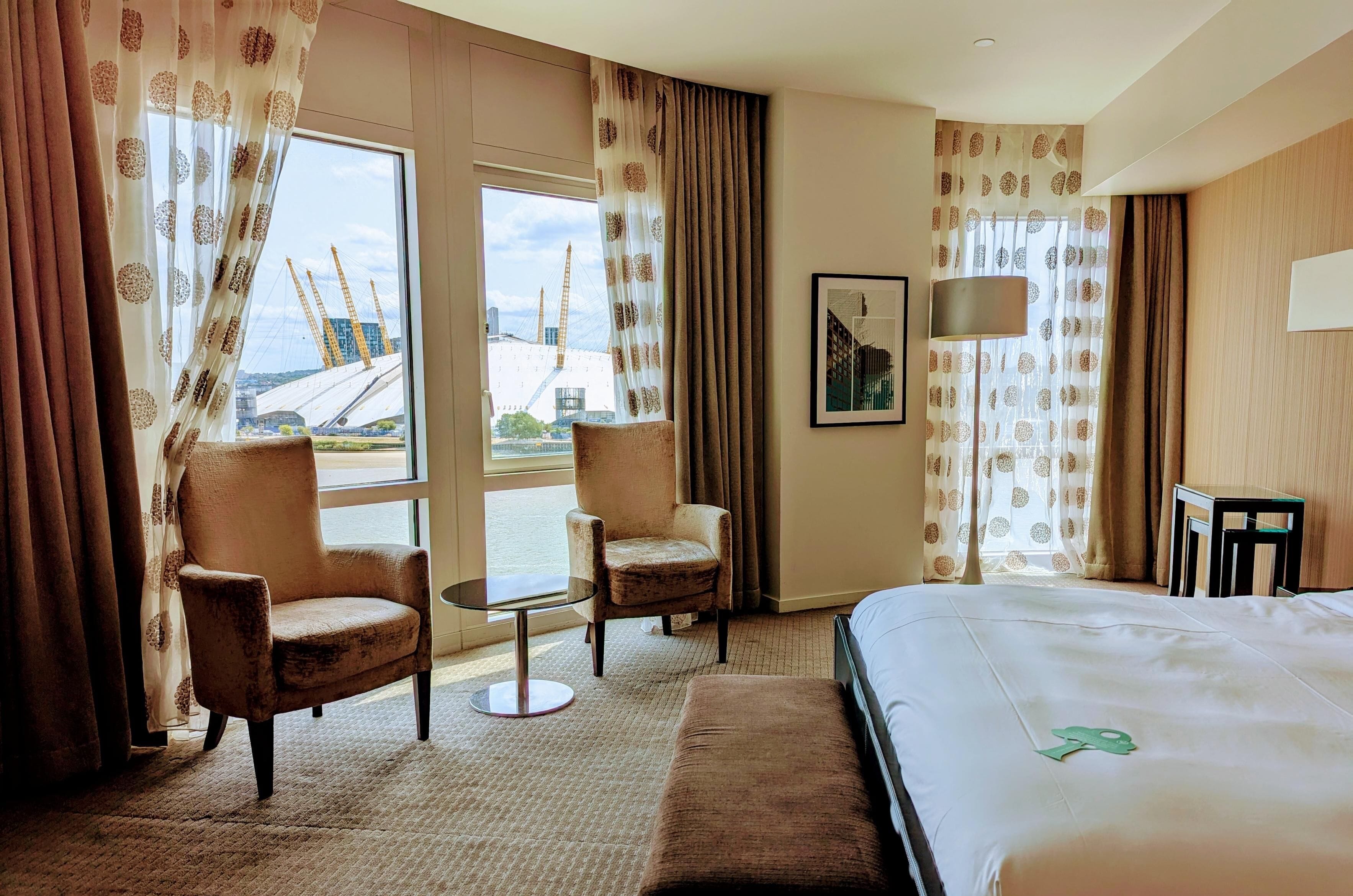 尊榮客房, 河景 | 埃及棉床單、高級寢具、客房內保險箱、書桌