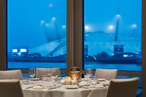 Meeting facility - Radisson Blu Hotel, London Canary Wharf East (London)