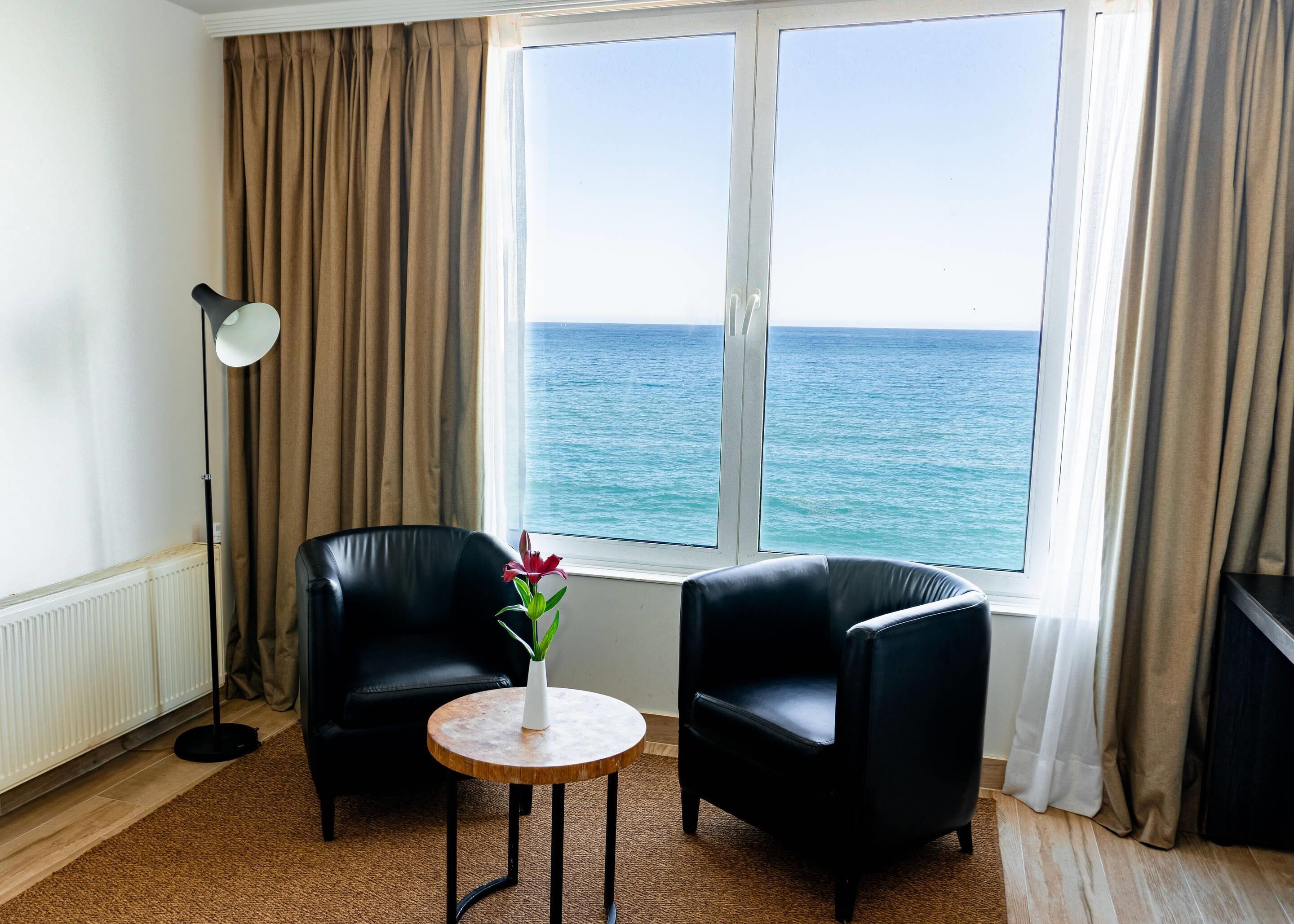 Literie de qualité supérieure, minibar, coffres-forts dans les chambres