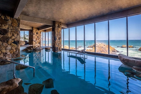 Body treatments, hydrotherapy, body scrubs, thalassotherapy, facials
