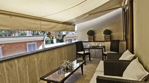 Junior-Suite, Terrasse, Stadtblick (Rooftop) | Terrasse/Patio