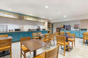 Free continental breakfast