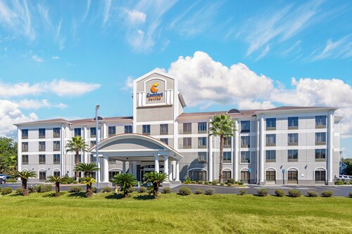 Comfort Suites Savannah Gateway I-95