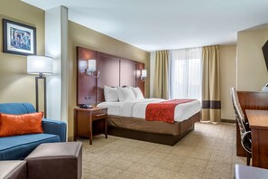 Premium bedding, in-room safe, desk, blackout drapes