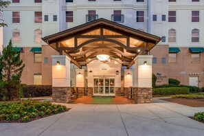 Exterior - Homewood Suites by Hilton Lawrenceville Duluth (Lawrenceville)