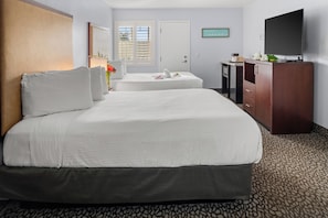 Standard Room, 2 Queen Beds, Non Smoking - Morro Shores Inn And Suites (Morro Bay)