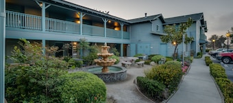 Morro Shores Inn And Suites