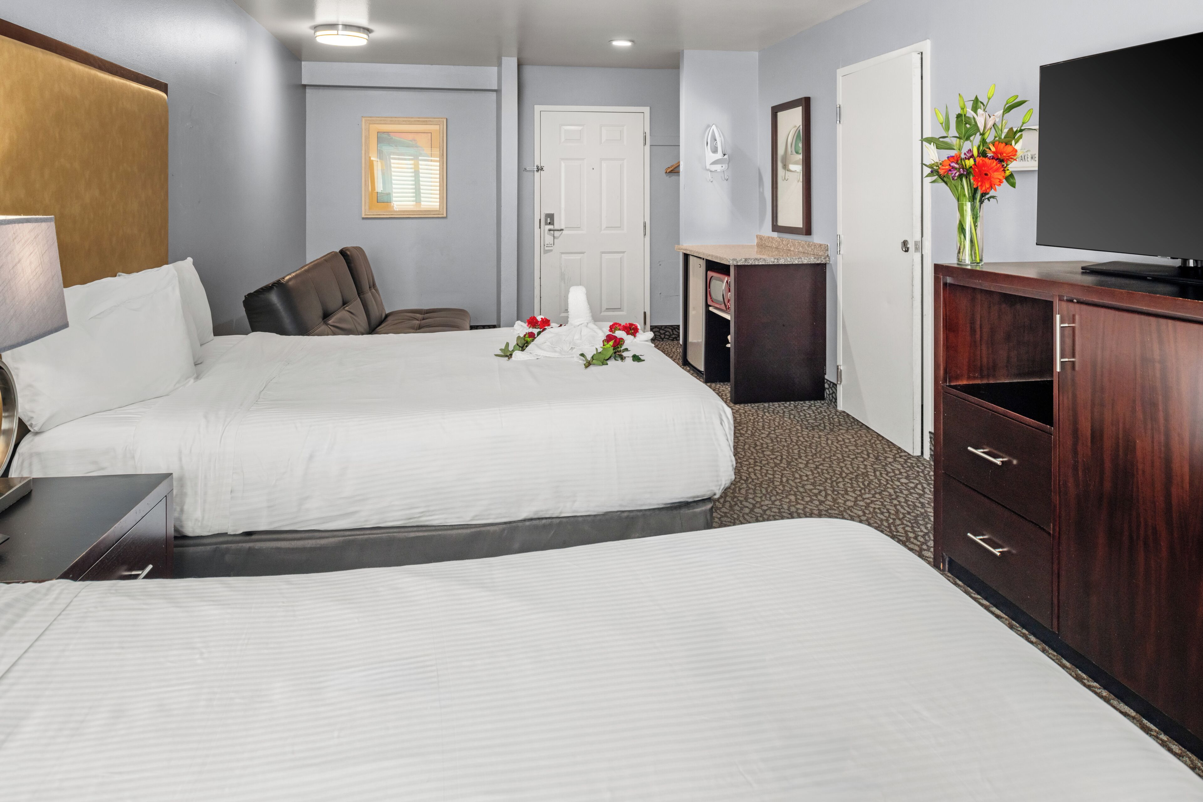 Superior Room, Multiple Beds | Premium bedding, pillow-top beds, blackout curtains, soundproofing
