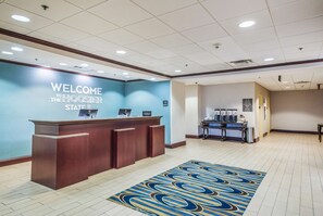 Reception - Hampton Inn Greenfield (Greenfield)