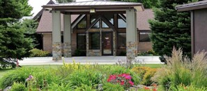 Reception - Trade Winds Motel (Valentine)