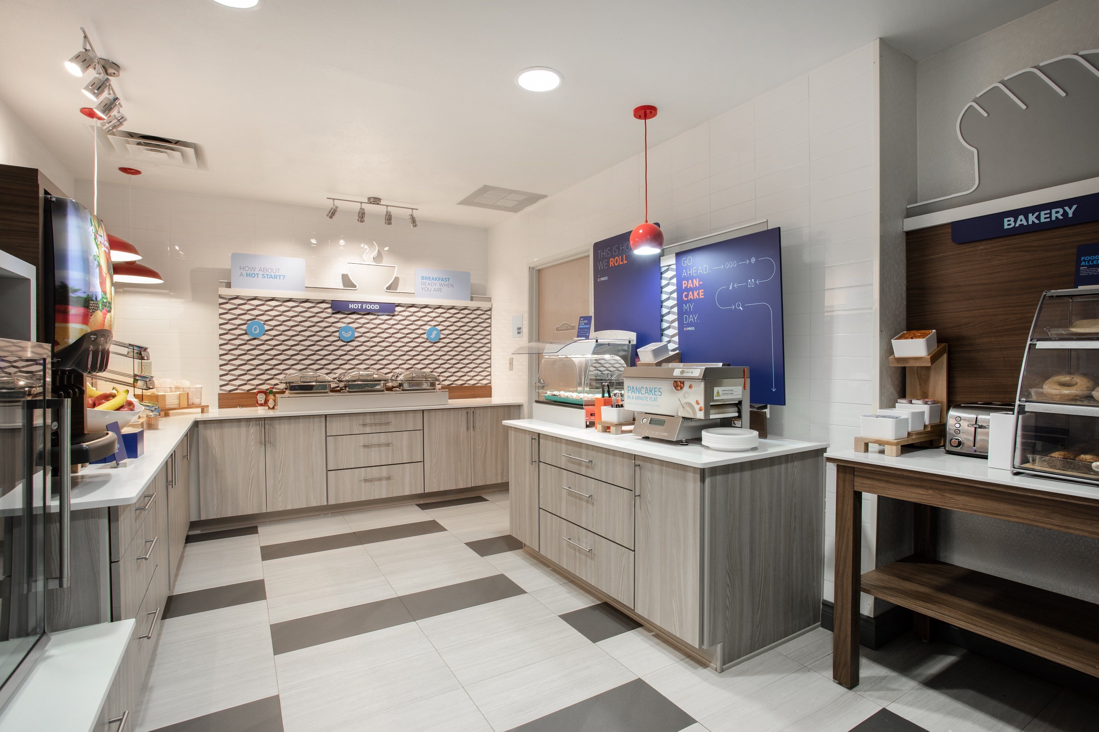 free buffet breakfast