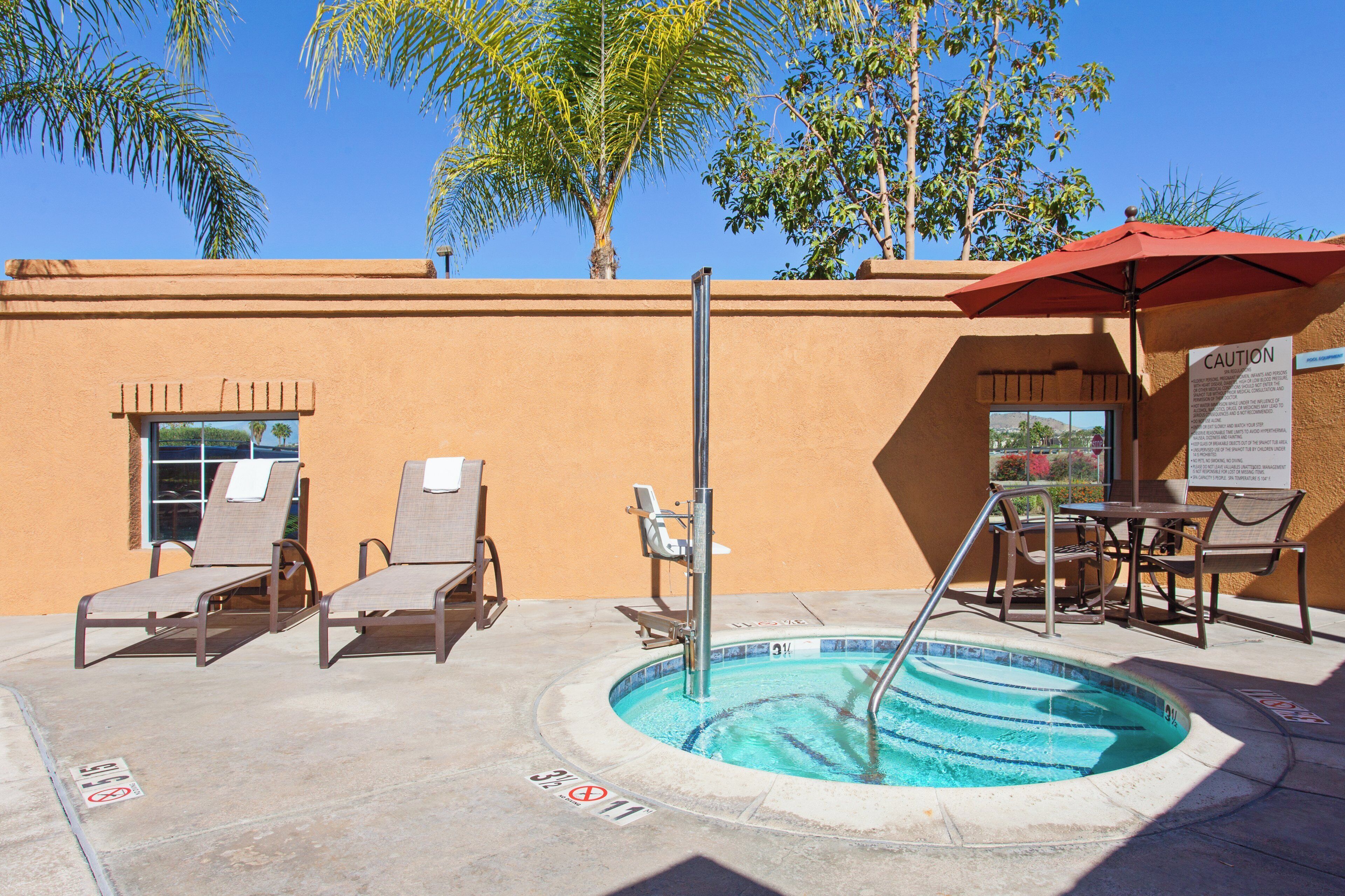 Foto - Holiday Inn Express & Suites Corona by IHG