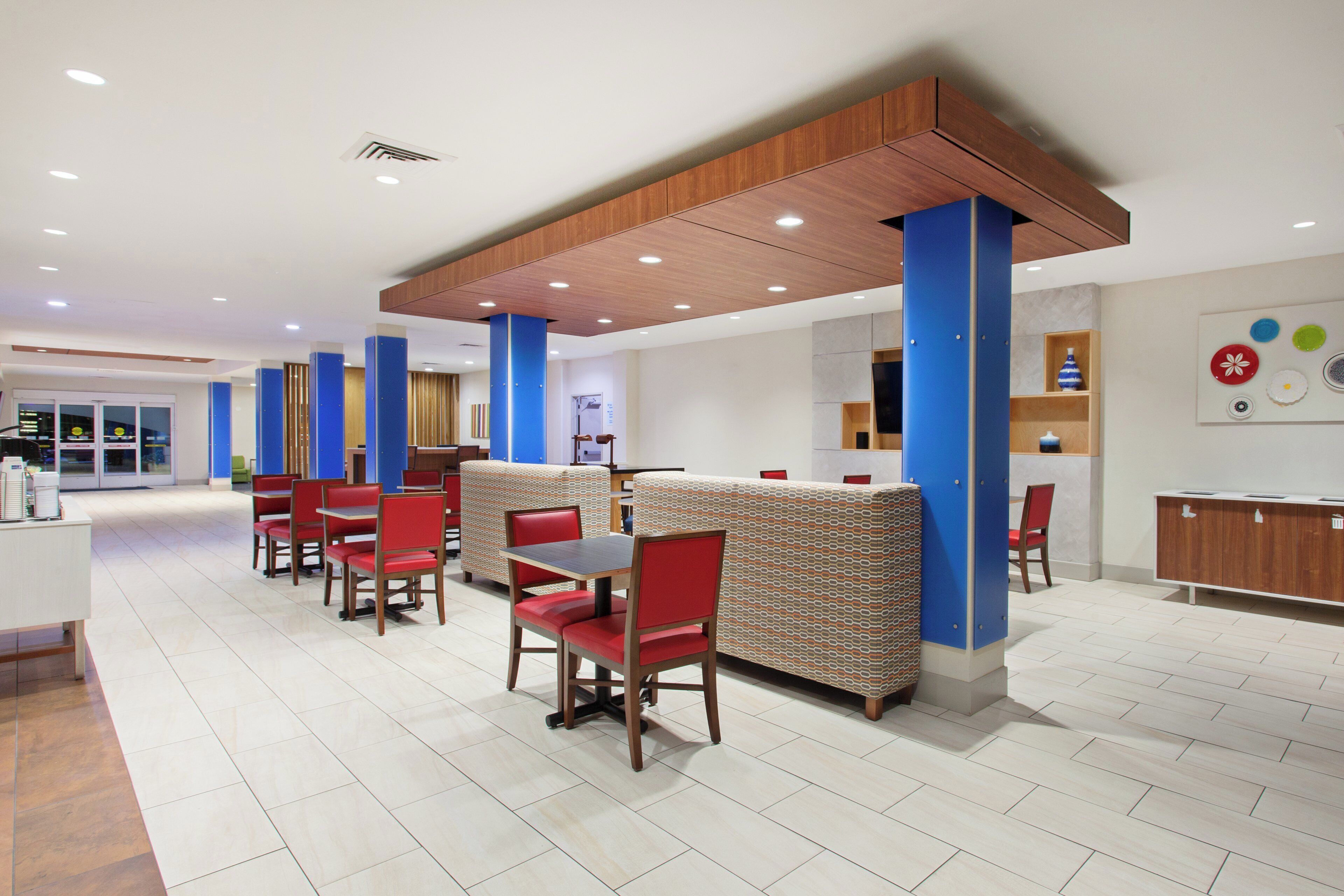 Foto - Holiday Inn Express & Suites Corona by IHG