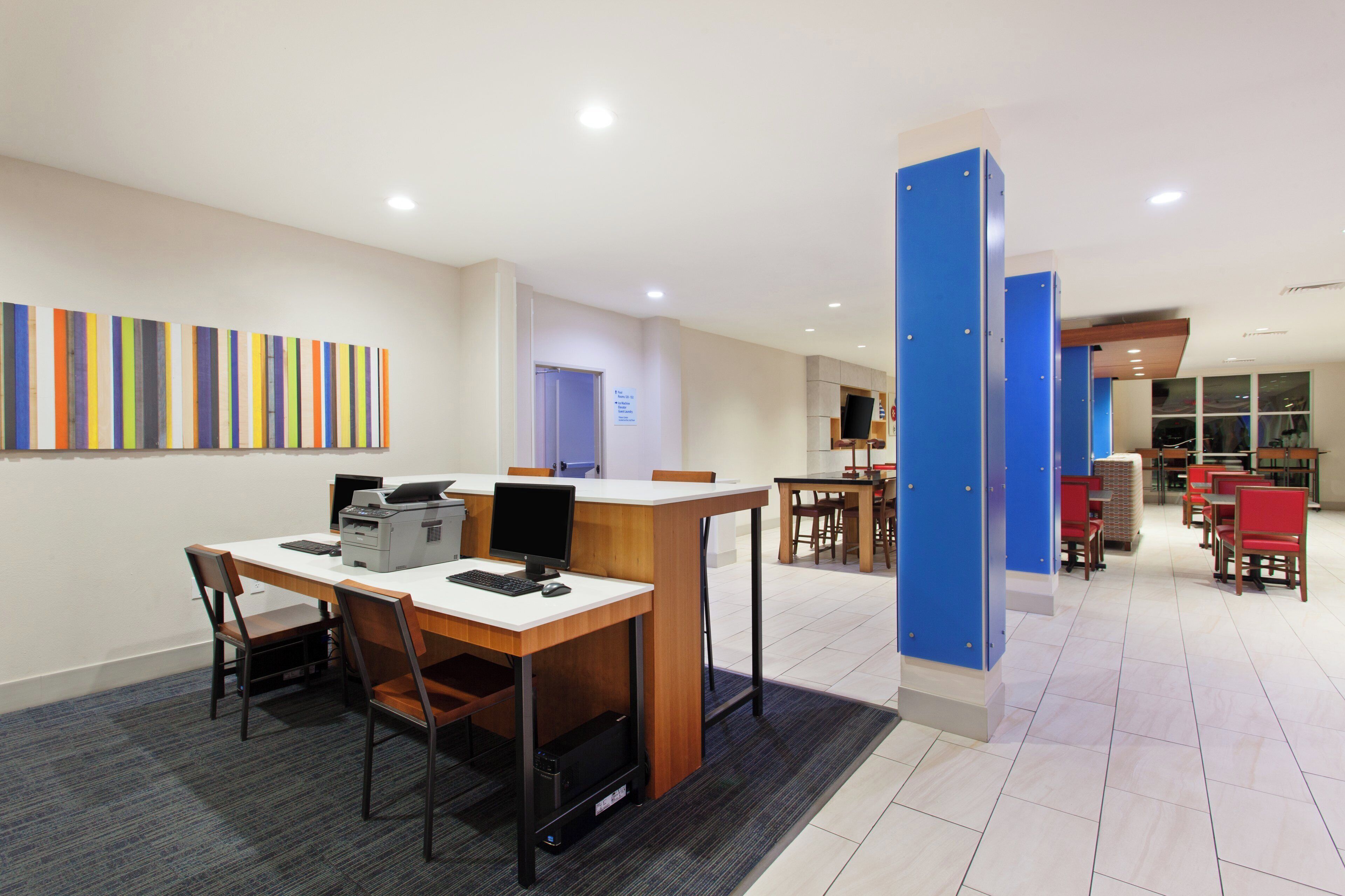 Foto - Holiday Inn Express & Suites Corona by IHG