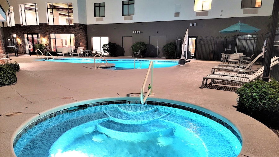 Holiday Inn Express & Suites St. George North - Zion by IHG