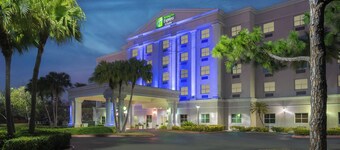 โรงแรมฮอลิเดย์อินน์เอ็กซ์เพรสแอนด์สวีทส์ เคนดอล บาย IHG