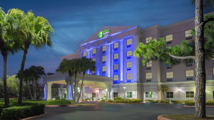 Holiday Inn Express & Suites Kendall by IHG