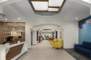 Exterior - Holiday Inn Express & Suites Kendall by IHG (Miami)